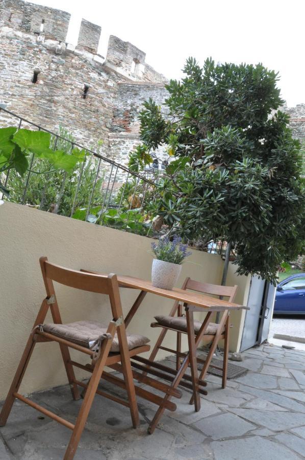 Frida'S House In Old Town Thessaloniki Apartment Exterior photo